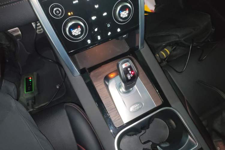 Used Land Rover Discovery Sport 2022 249 PS R-Dynamic S Performance Edition 5 Seats