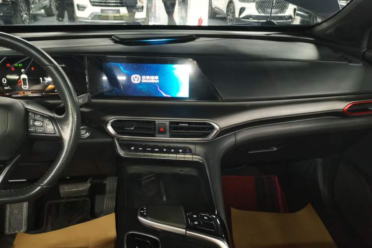 Used CHANGAN UNI-T 2020 1.5T Prestige Version Audio And AC Panel