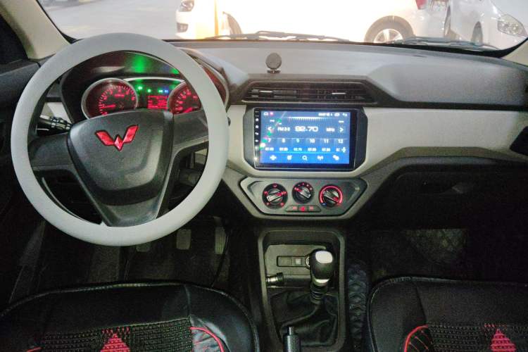 Used Wuling Hongguang 2021 1.5L Revised S Standard Version Hydraulic-Power-Assisted LAR