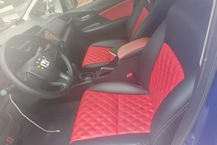 Used Honda Fit 2018 1.5L CVT Comfort Sunroof Version