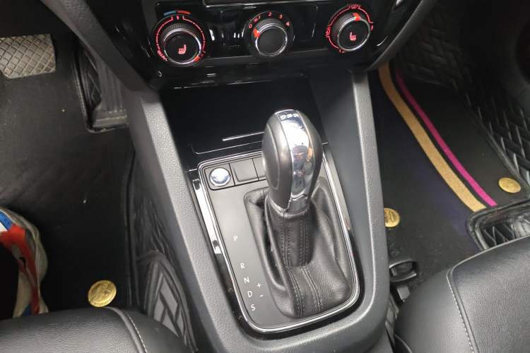 Used Volkswagen Sagitar 2018 180TSI DSG Prestige Edition
