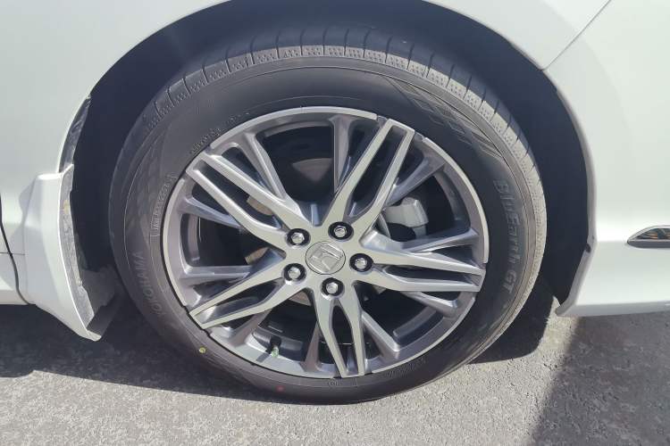 Used Honda Elysion 2019 2.0L Hybrid Luxury Edition
