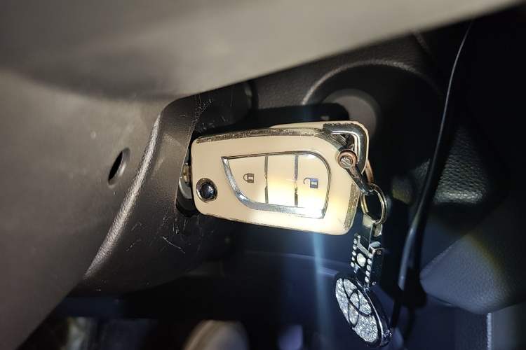 Used Toyota Corolla Cross 2023 2.0L Pioneer Edition
