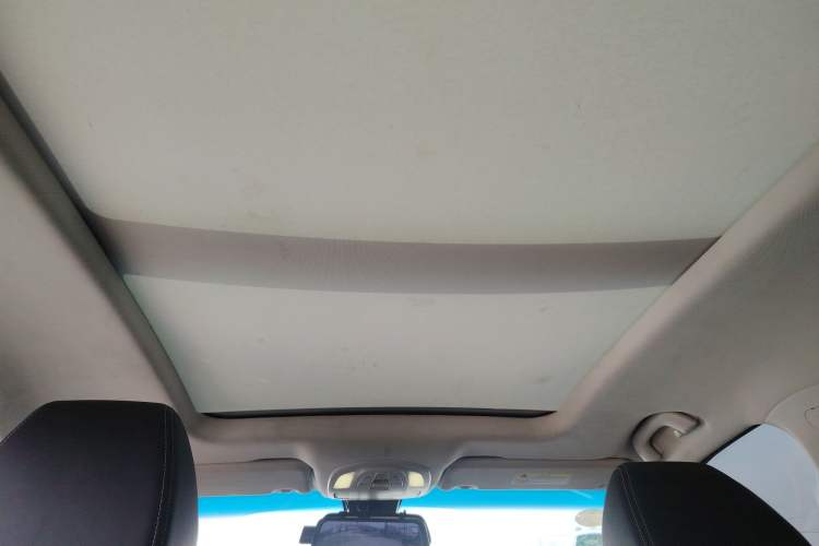 Used Baojun 530 2018 1.5T Manual Prestige Version China V Headliner