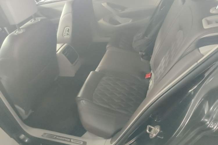 Used Volkswagen Magotan 2017 380TSI DSG Luxury Model