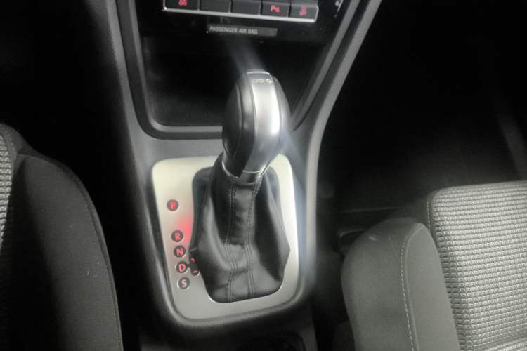Used Volkswagen Sharan 2014 2.0 TSI Standard Model
