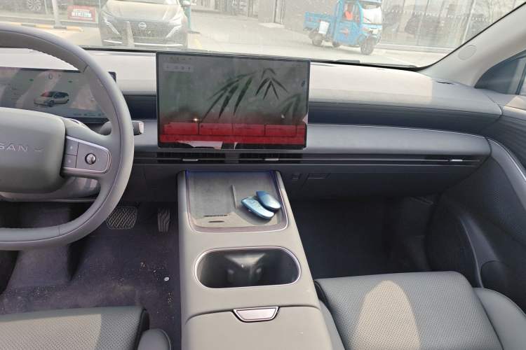 Used Nissan N6 2026 Model 180 Max
