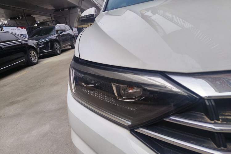 Used Volkswagen Sagitar 2021 280TSI DSG Excellence Edition Right Front Headlight