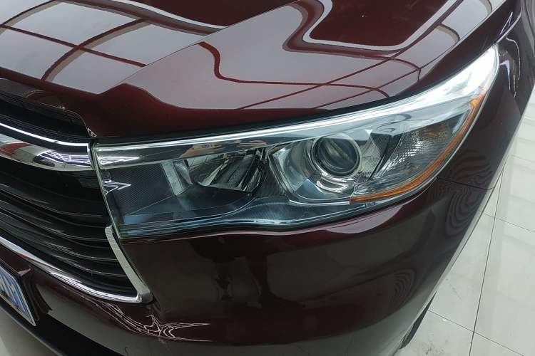 Used Toyota Highlander 2015 2.0T Four-Wheel Drive Luxury Edition 7-Seater