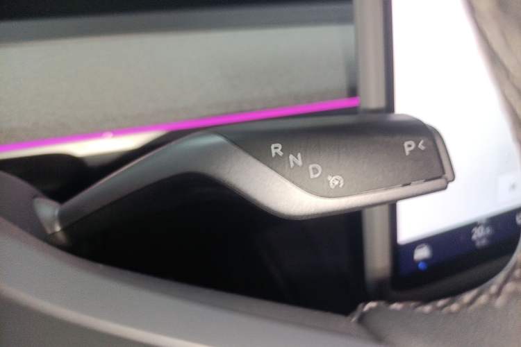 Used Tesla Model Y 2023 Rear-Wheel-Drive Version