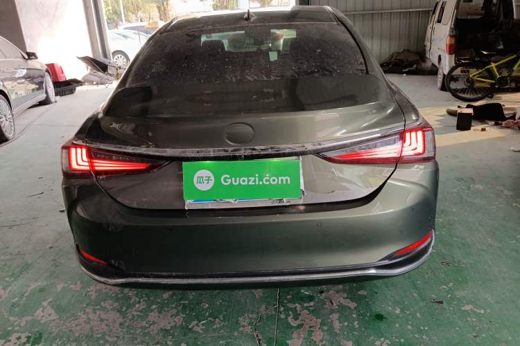 Used Lexus ES 2022 200 Excellence Edition