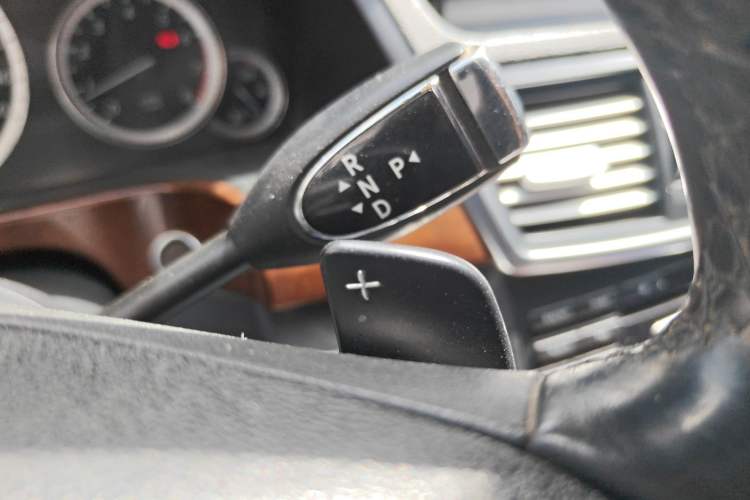 Used Mercedes-Benz E-Class 2013 E 260 L CGI Elegant Model