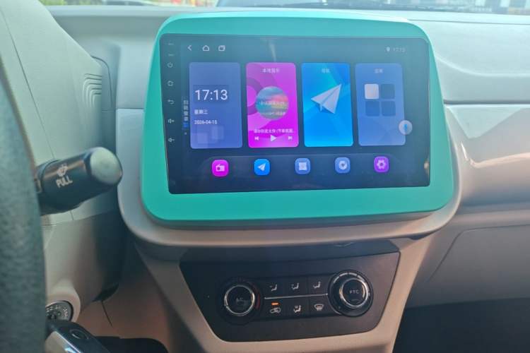 Used JMEV Xiao Qilin 2023 Joyful Edition 201km Comfort Model Audio And AC Panel