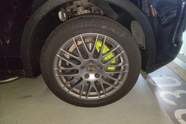 Used Porsche Cayenne E-Hybrid 2015 Cayenne S E-Hybrid 3.0T
