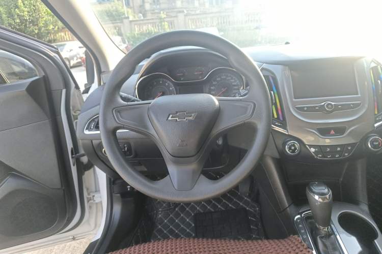 Used Chevrolet Cruze 2018 Redline 320 Automatic Pioneer Edition