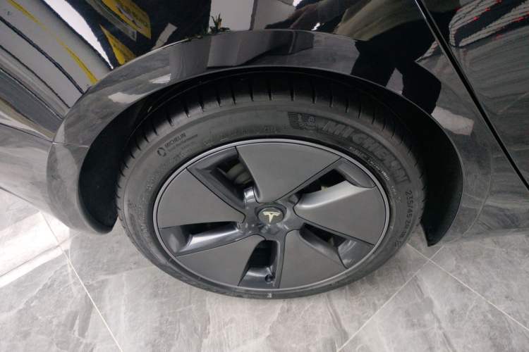 Used Tesla Model 3 2022 Rear-Wheel-Drive Version