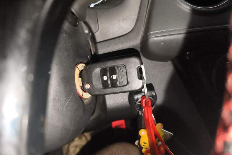 Used Honda XR-V 2015 1.8L EXi CVT Comfort Version