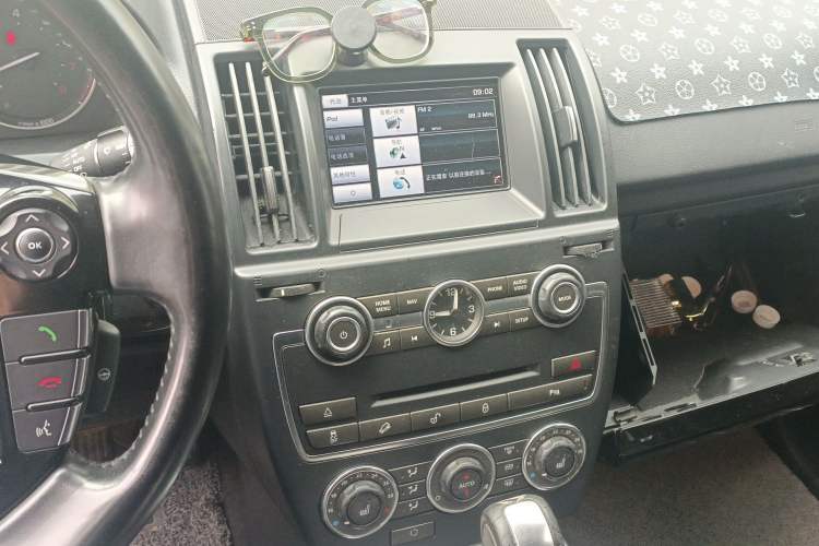 Used Land Rover Freelander 2 
