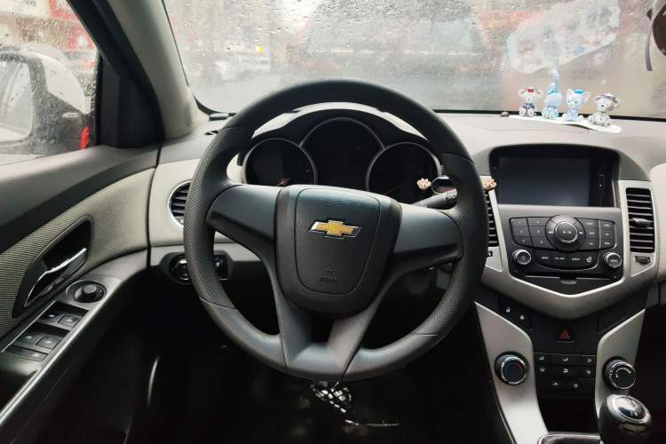 Used Chevrolet Cruze 2012 1.6L SE MT