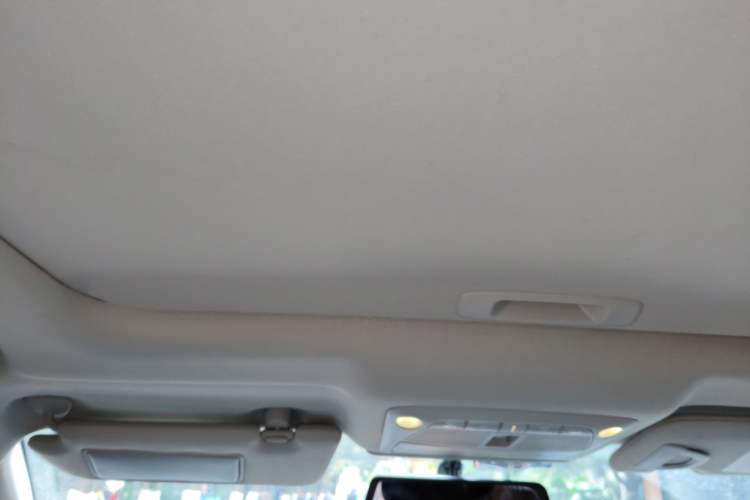 Used Infiniti Q50L 2018 2.0T Enjoyment Edition China V standard Headliner