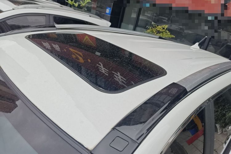 Used Haval H6 2015 Sport Edition 1.5T Automatic Two-Wheel Drive Luxury Model Roof