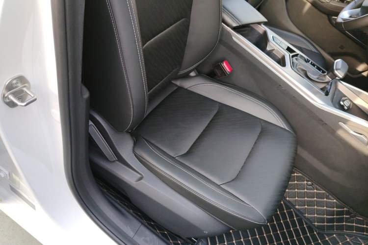 Used Geely Auto Emgrand 2022 4th Generation 1.5L CVT Luxury Model
