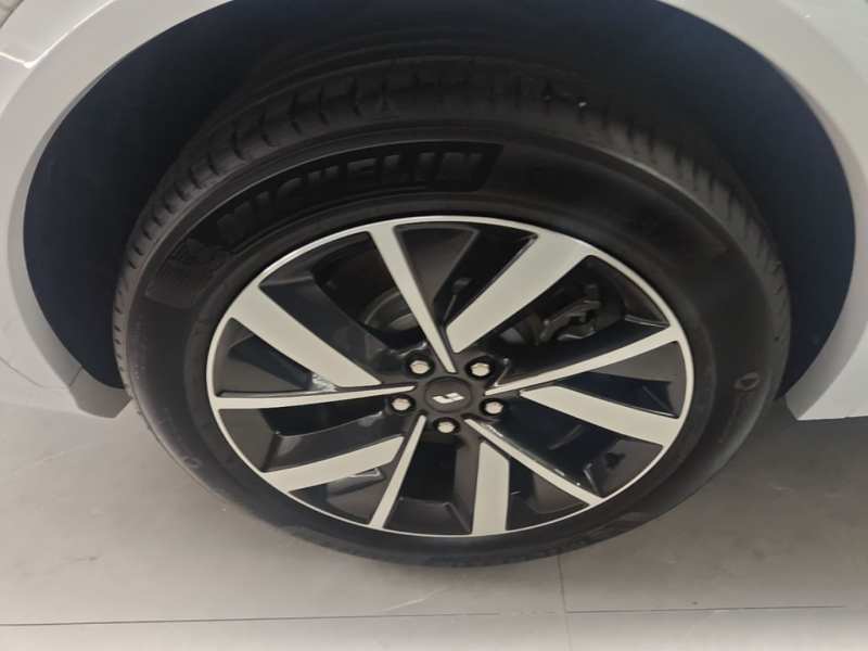 Used Li Auto L7 2023 Max model — 25