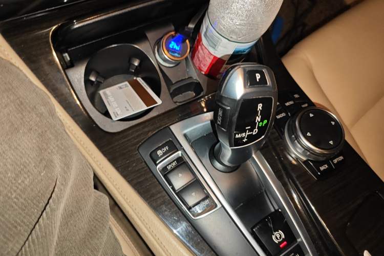 Used BMW 5 Series 2014 525Li Luxury Design Package
