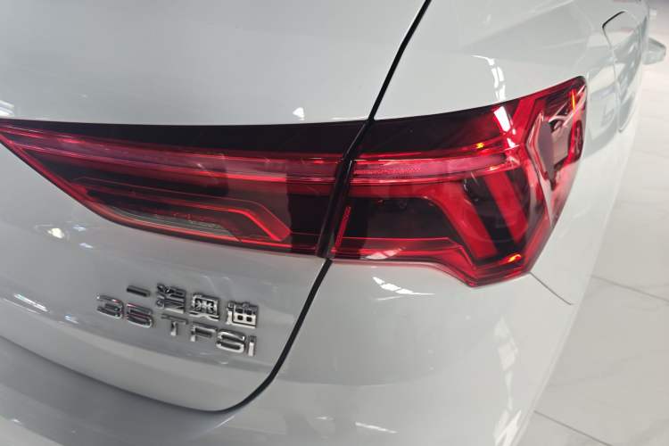 Used Audi Q3 2021 35 TFSI Fashion Dynamic Model