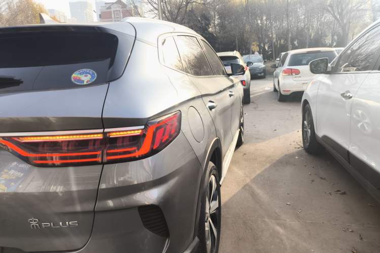 Used BYD Song PLUS New Energy 2021 DM-i 110KM Flagship Model
