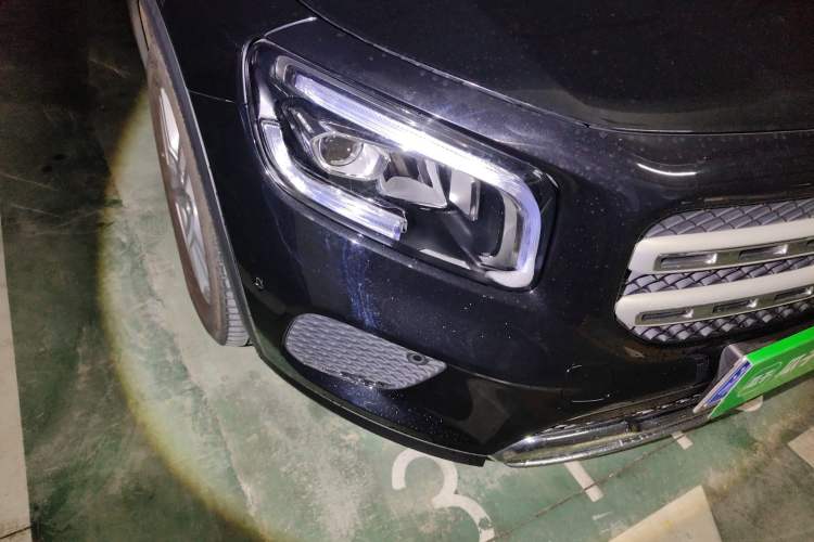 Used Mercedes-Benz GLB 2022 GLB 220 Dynamic Edition Right Front Headlight