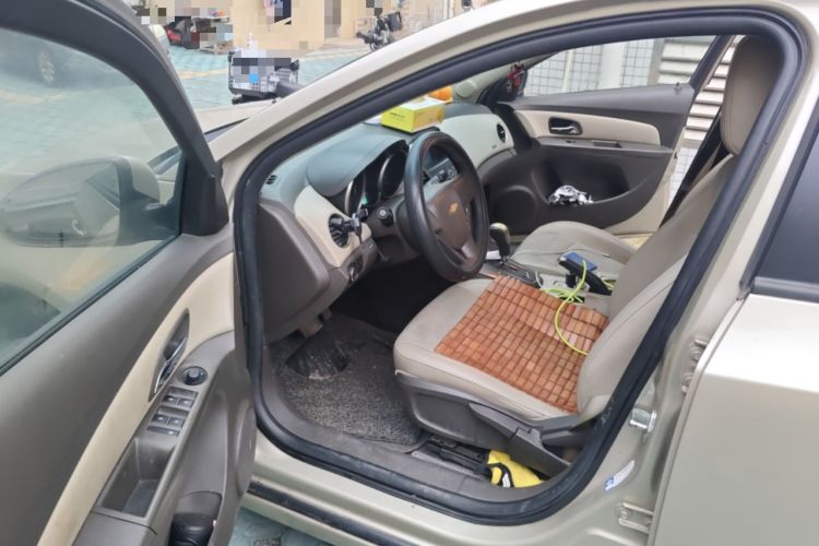 Used Chevrolet Cruze 2015 1.5L Classic SE AT
