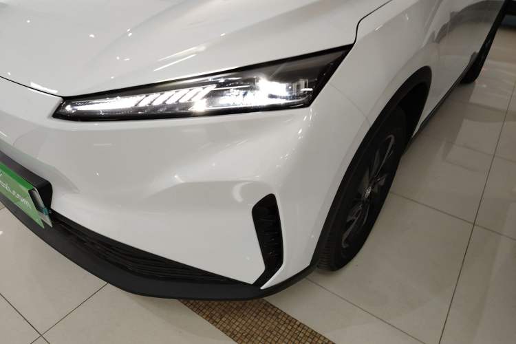 Used Dongfeng Aeolus SKY EV01 2025 530 km AIR Elite Edition
