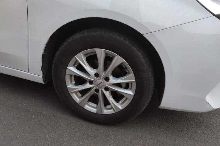 Used Roewe i5 2023 1.5L Manual Comfort Edition
