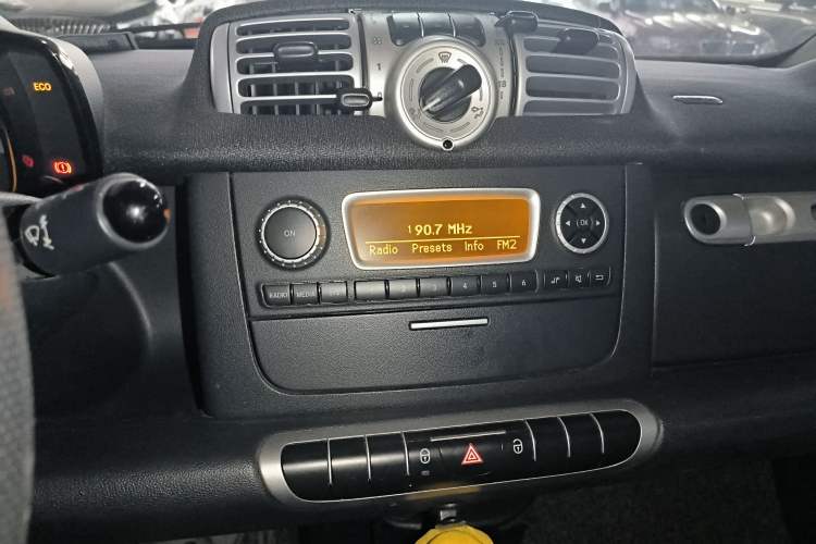 Used smart fortwo 2012 1.0 MHD Hardtop Standard Edition
