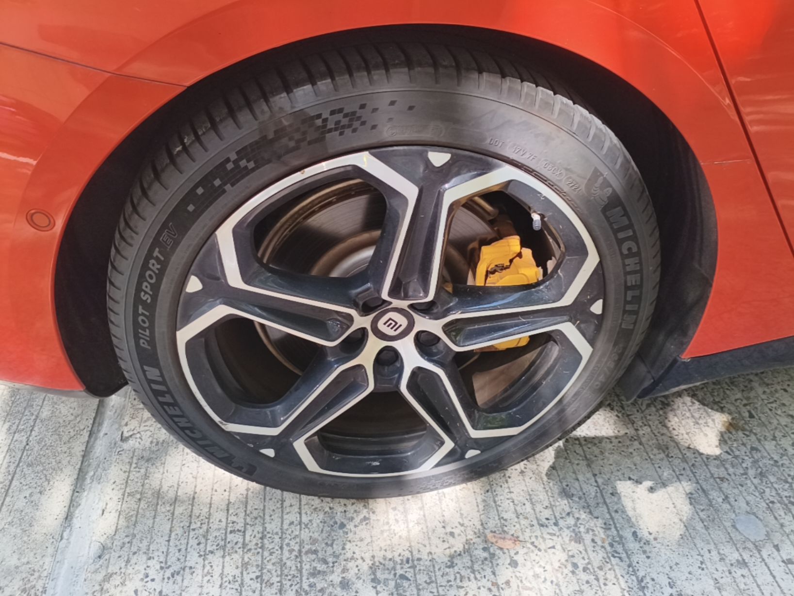 Xiaomi Auto SU7 2024 Four-Wheel Drive Ultra-Long Range Advanced Intelligent Driving Max Edition — снимка 11