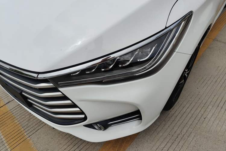 Used BYD Song MAX 2017 1.5T Automatic Smart Connect Elite 7-Seater
