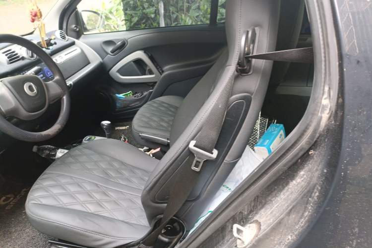 Used smart fortwo 2010 1.0 hardtop pure version Left Rear Seat