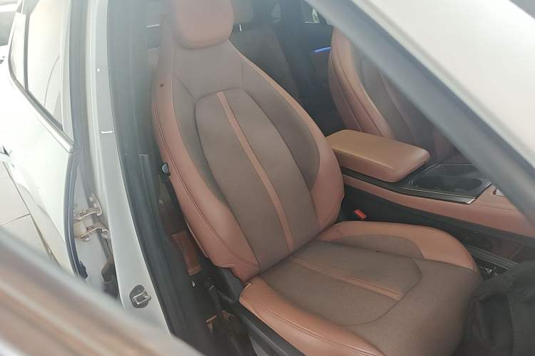 Used Nio EC6 2020 430 km Sport Version
