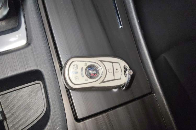 Used Buick LaCrosse 2022 552T Luxury Version
