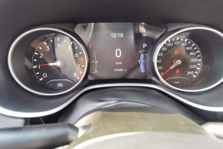 Used Jeep Compass 2017 200T Automatic Family Edition