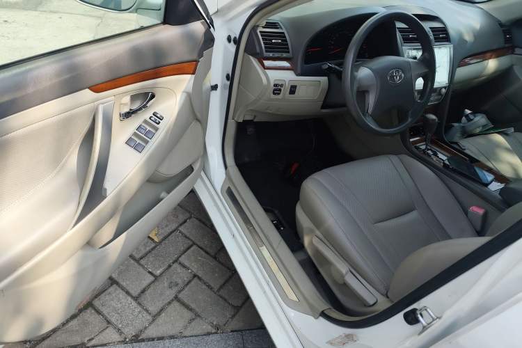 Used Toyota Camry 2013 200E Classic Elite Edition
