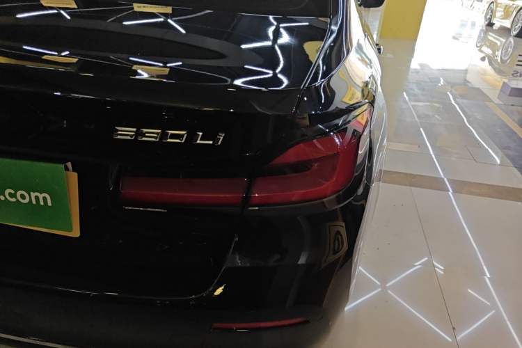 Used BMW 5 Series 2021 530Li Luxury Edition Premium Package
