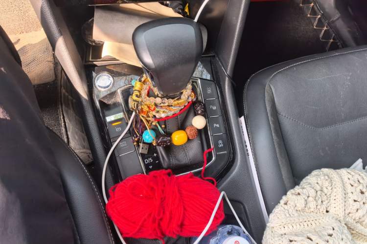 Used Volkswagen Tiguan L 2019 330TSI Automatic Two-Wheel Drive Smart Luxury Version China V Emission Standard