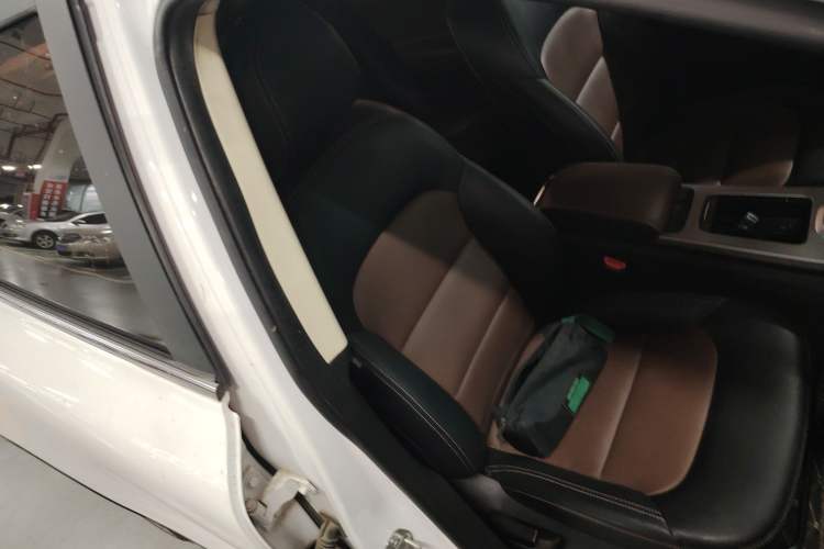 Used Geely Auto Emgrand GS 2018 Lingchao Edition 1.4T Automatic ZhenShang Smart Connectivity Model
