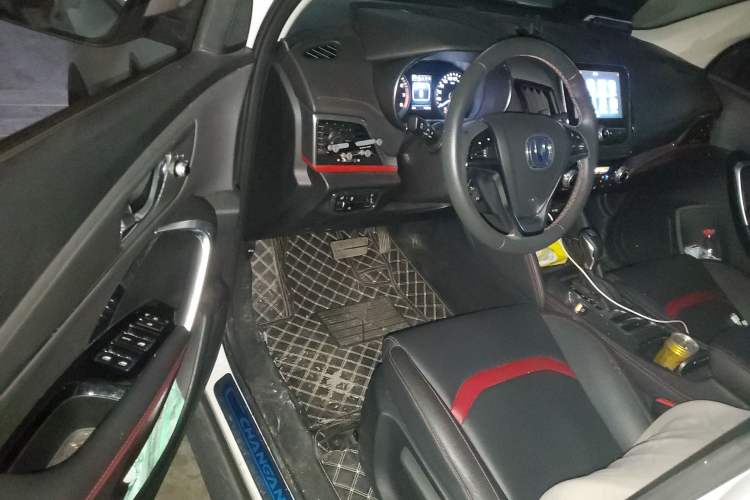 Used CHANGAN CS55 2018 1.5T Automatic Colorful Edition China V Standard