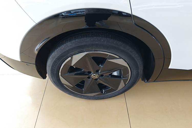 Used Volkswagen ID.UNYX 2024 Pro Long-Range Version Exterior 5