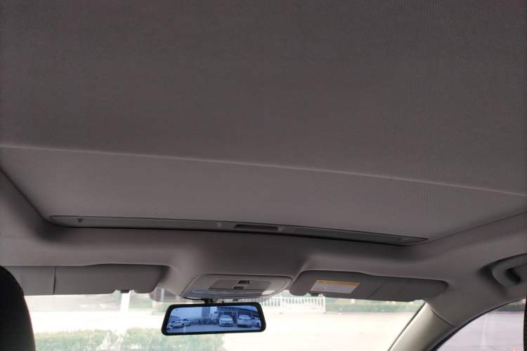 Used Roewe i6 MAX 2020 300TGI Automatic Sporty Cool Edition