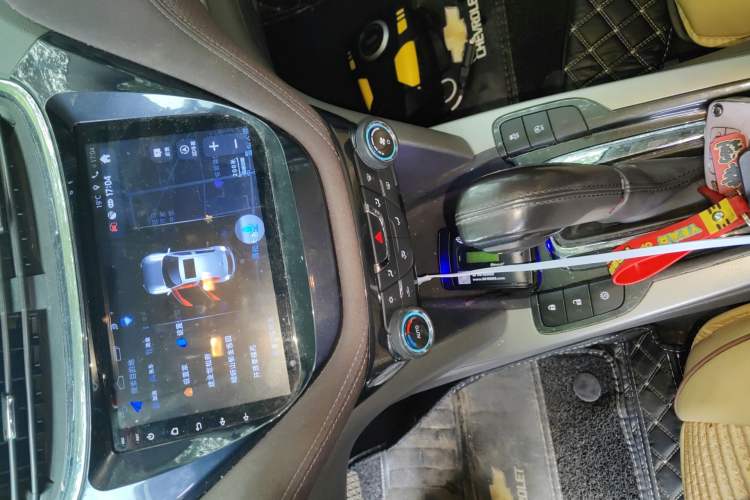 Used Chevrolet Malibu 2018 530T Automatic Fashion Edition Audio And AC Panel