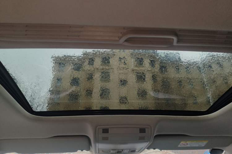 Used Volkswagen Bora 2020 1.5L Automatic Comfort Model Headliner